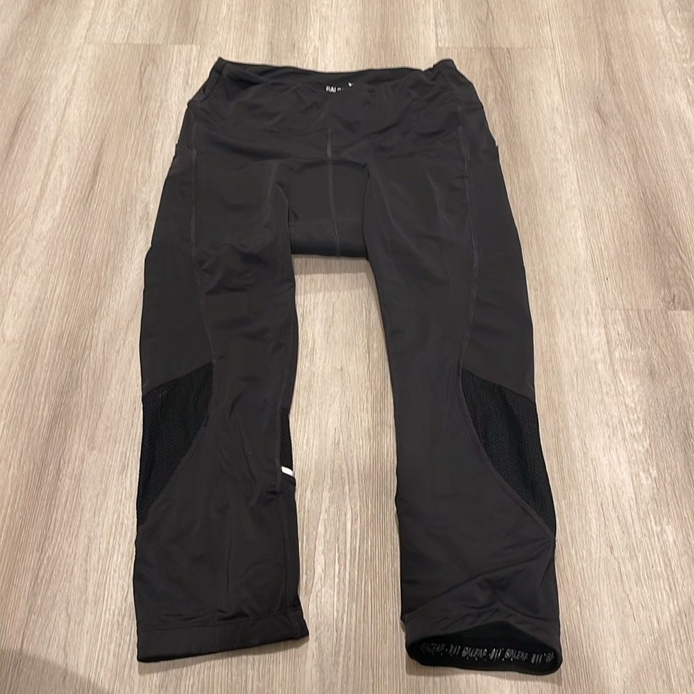 Baleaf Women's Chamois Padded Compression Cycling Capris Medium
